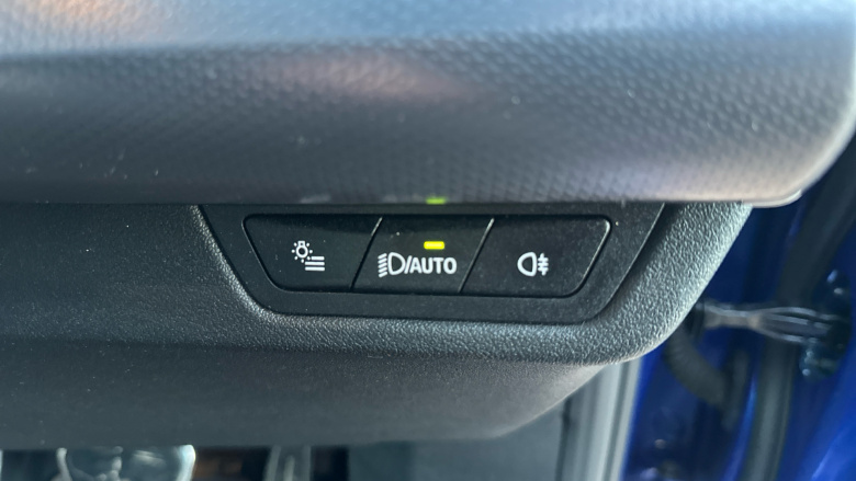 BMW 2 Series 220i MHT M Sport 5dr DCT Petrol Hatchback